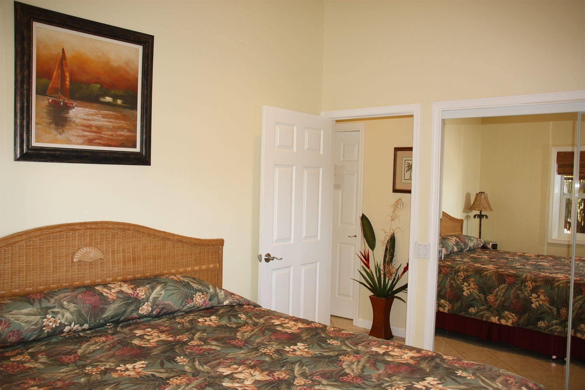Maui Beach House B & B Kahana Esterno foto