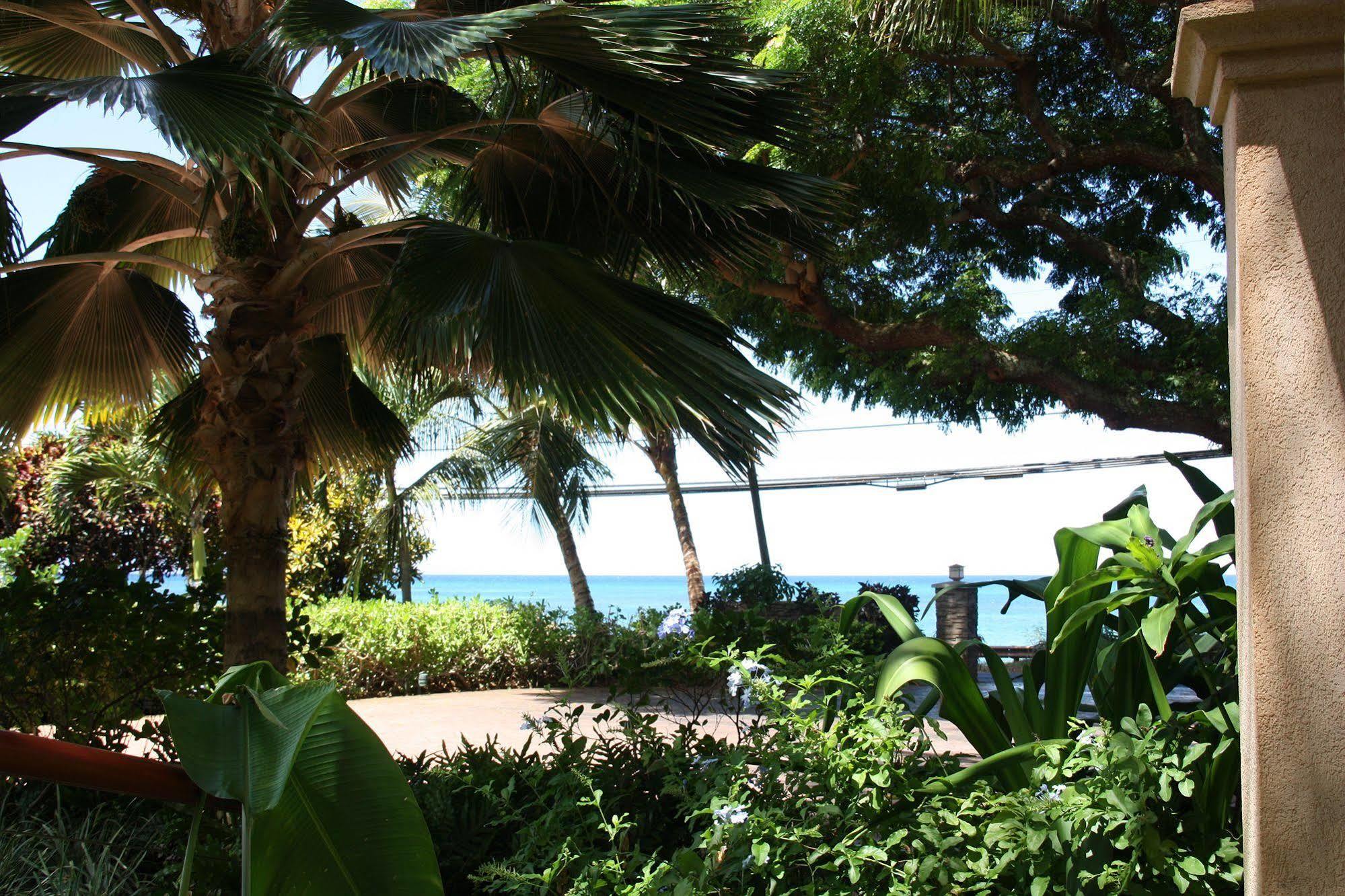 Maui Beach House B & B Kahana Esterno foto