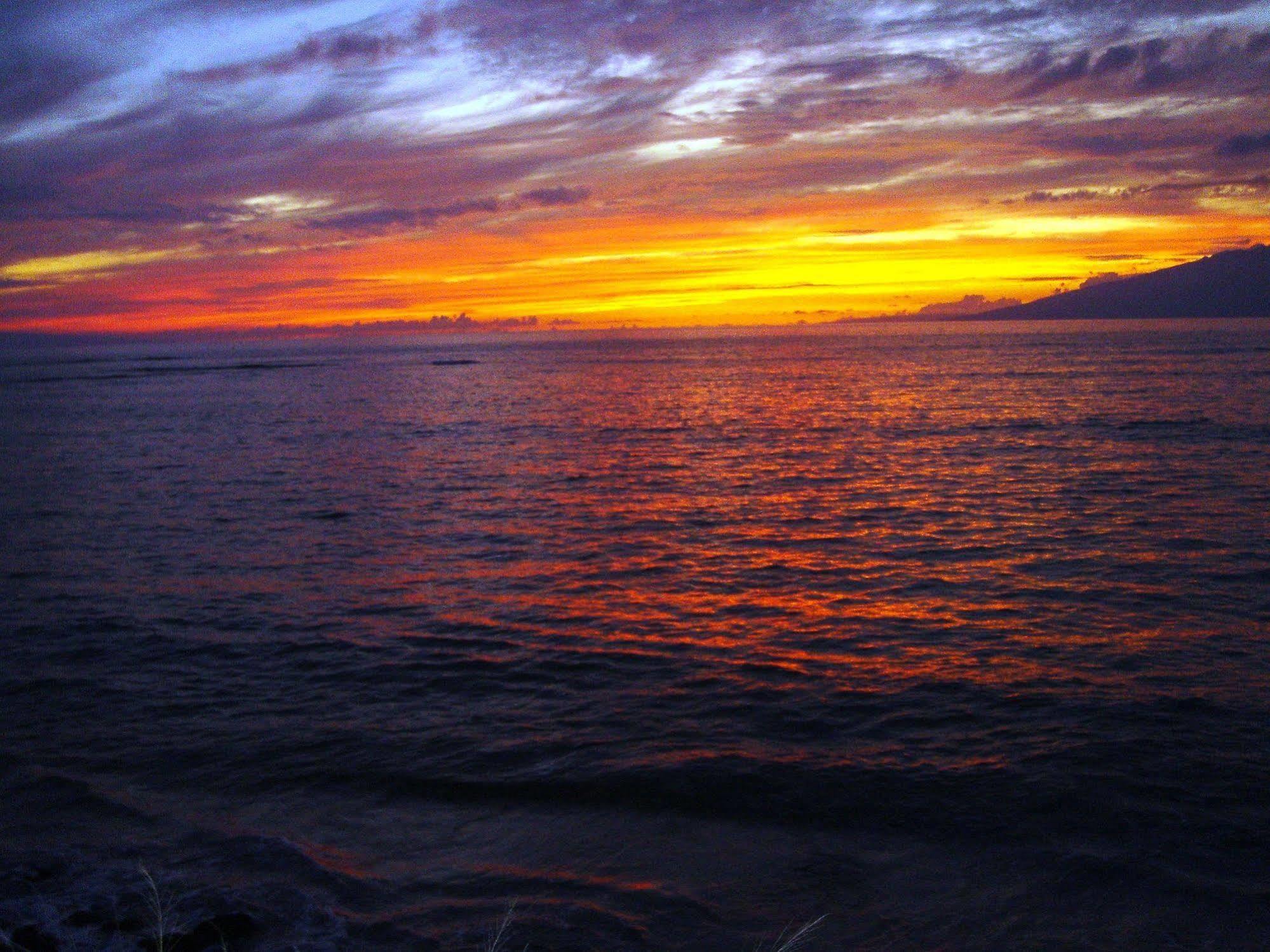 Maui Beach House B & B Kahana Esterno foto